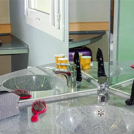 Ibis Budget 2* Фекам