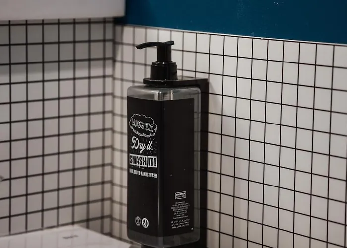 Ibis Budget Hotel 2*